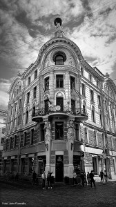  gallery_alt_img 